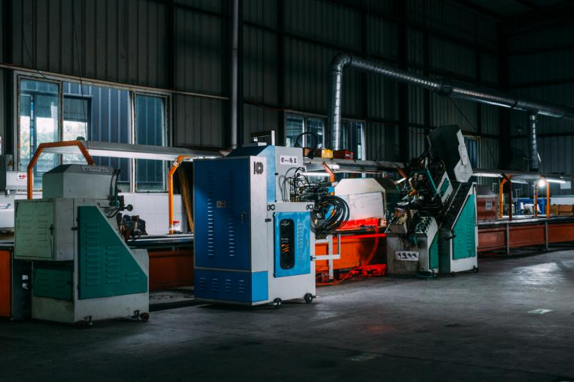 制鞋车间设备区 制鞋车间设备区